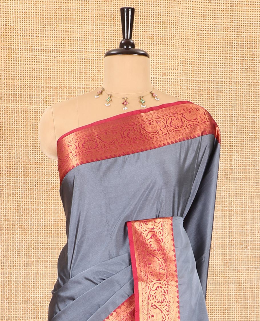 Grey plain luxury soft silk saree, contrast traditional temple zari border of elephant motifs, geometric zari pallu, and a contrast jacquard blouse - Image 3