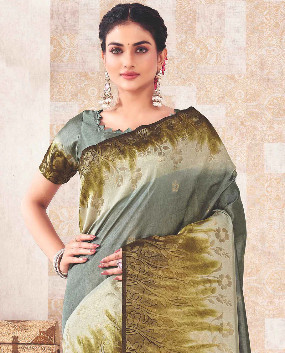 Grey saree with flower buttas, contrast floral border & pallu steeped with floral designs - Image 2