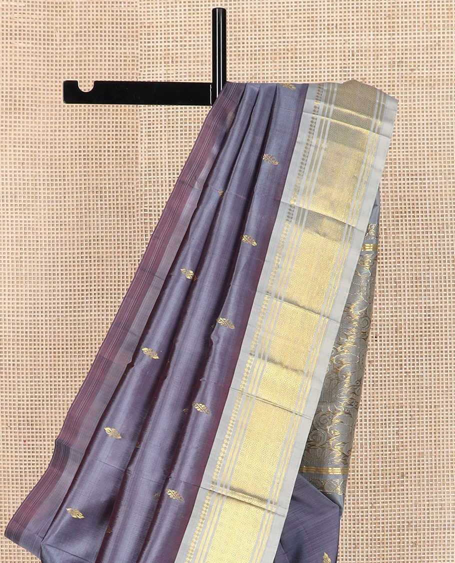 Grey zari buttas Kanchipuram silk saree, zari border of paneer sombu, banaras, and jaal designs, and floral design pallu - Image 3