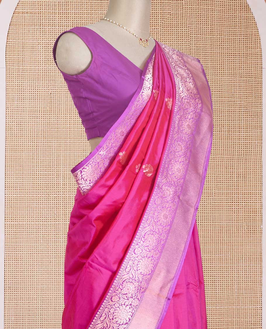 Hot pink floral bouquet buttas Banarasi kathan silk saree, contrast floral creeper zari border, and floral jaal pallu - Image 3