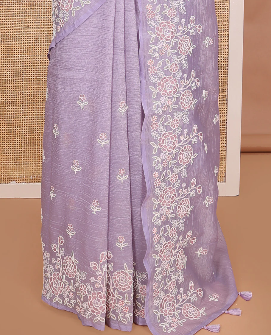 Lavender floral motifs thread embroidered tissue saree, floral vine embroidered border and pallu - Image 4