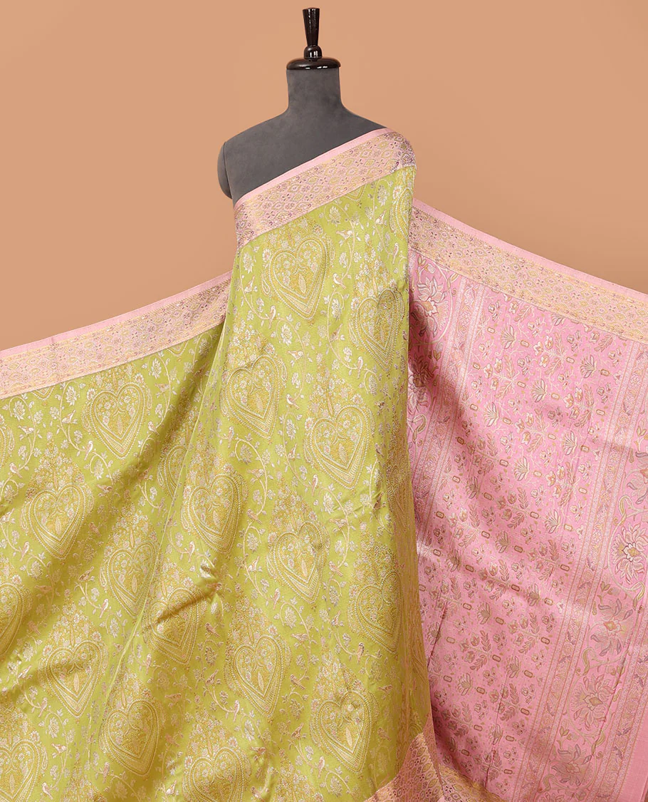 Leaf green meenakari jacquard Samudrika silk saree, contrast meenakari floral-ogee border & pallu of floral meenakari design pallu