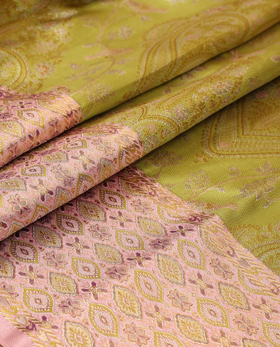 Leaf green meenakari jacquard Samudrika silk saree, contrast meenakari floral-ogee border & pallu of floral meenakari design pallu - Image 6