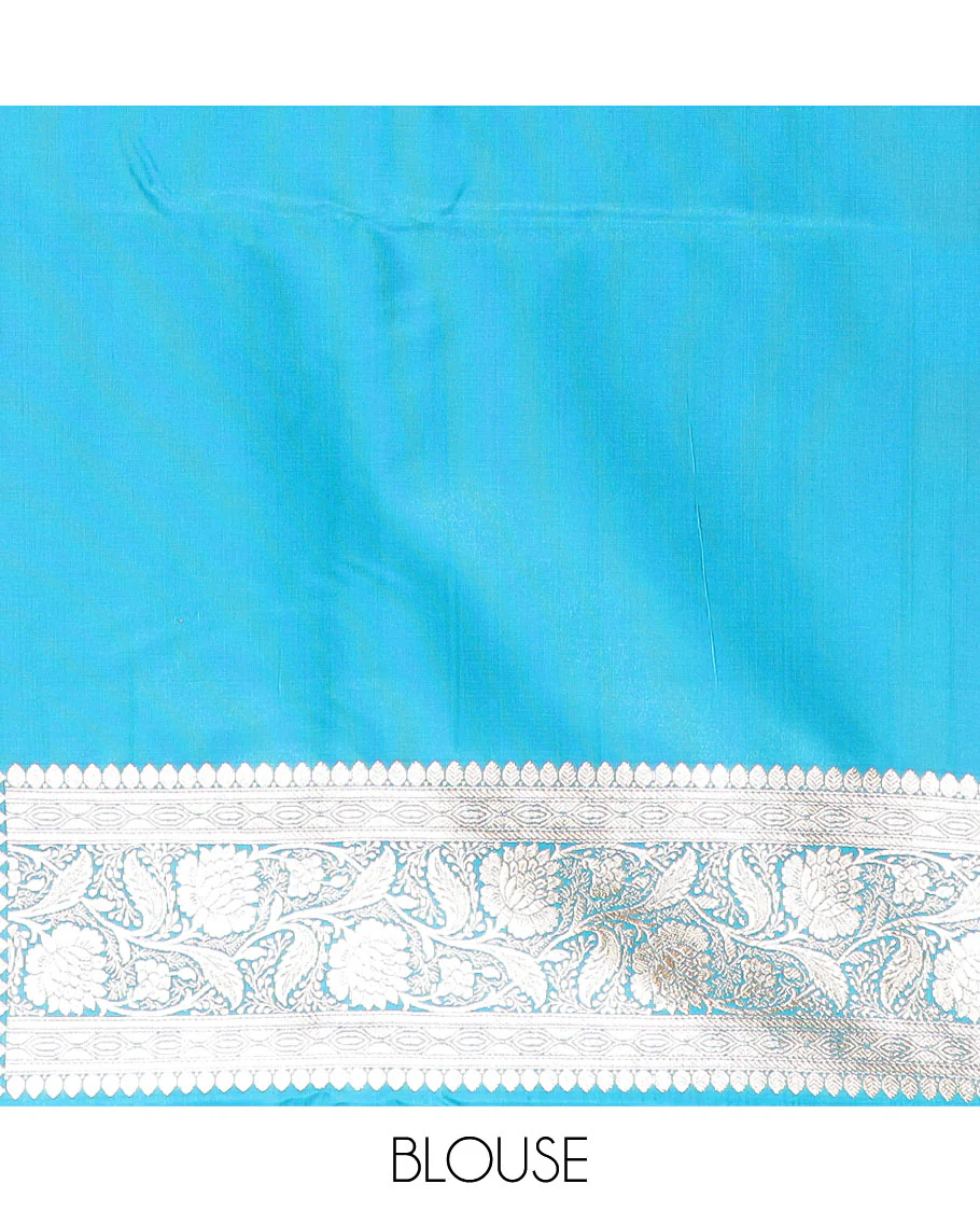 Light blue floral jaal jacquard banarasi silk saree, floral creeper design border, and intricate ogee patterned pallu - Image 5