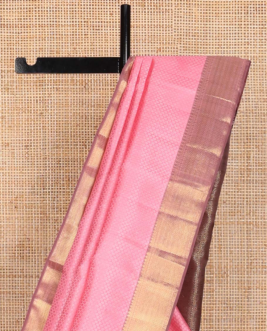 Light pink floral design Parampara silk saree with contrast border of thilakam mokku, paun, vanki design & floral pallu - Image 4