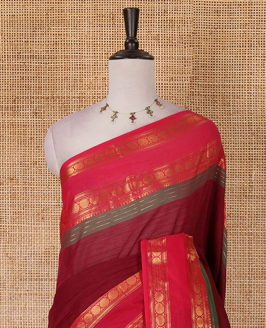 Magenta striped Chettinad cotton saree, contrast rettai rettu rudraksham motif zari border, striped pallu, and matching blouse - Image 3