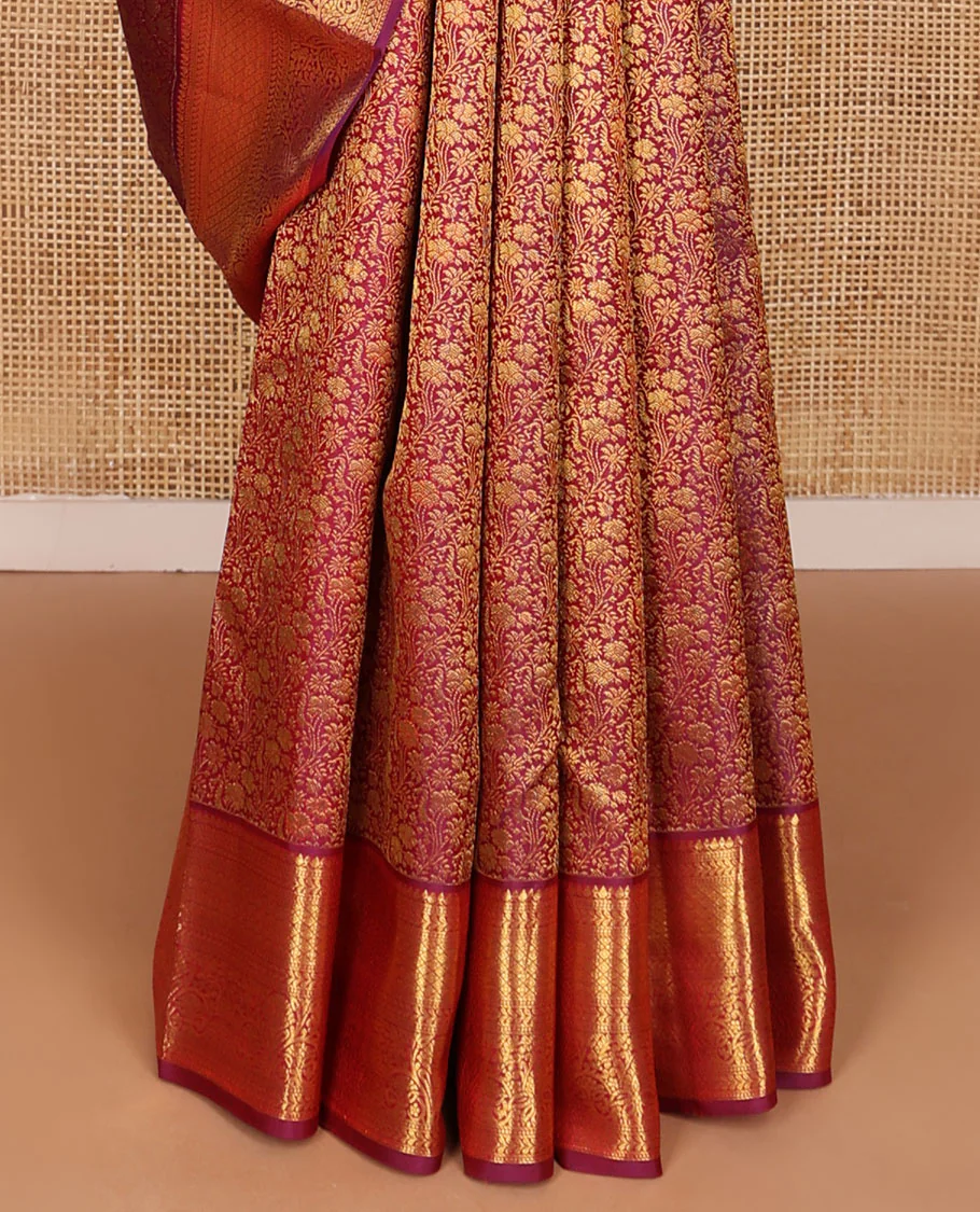 Maroon floral jaal jacquard Kanchipuram wedding silk saree, zari border of thilakam mokku, kathir, muthu, jaal, and floral designs, and jaal pallu - Image 5
