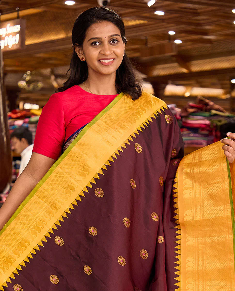 Maroon meena chakram buttas gadwal silk saree, contrast thazampoo rekku border of manga mokku, kathir, laddu kamalam, and mayil kann designs - Image 2