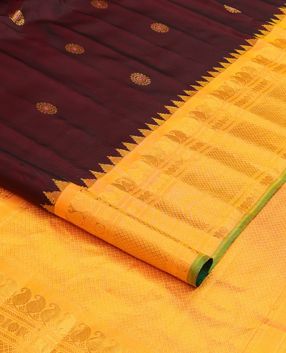Maroon meena chakram buttas gadwal silk saree, contrast thazampoo rekku border of manga mokku, kathir, laddu kamalam, and mayil kann designs - Image 4