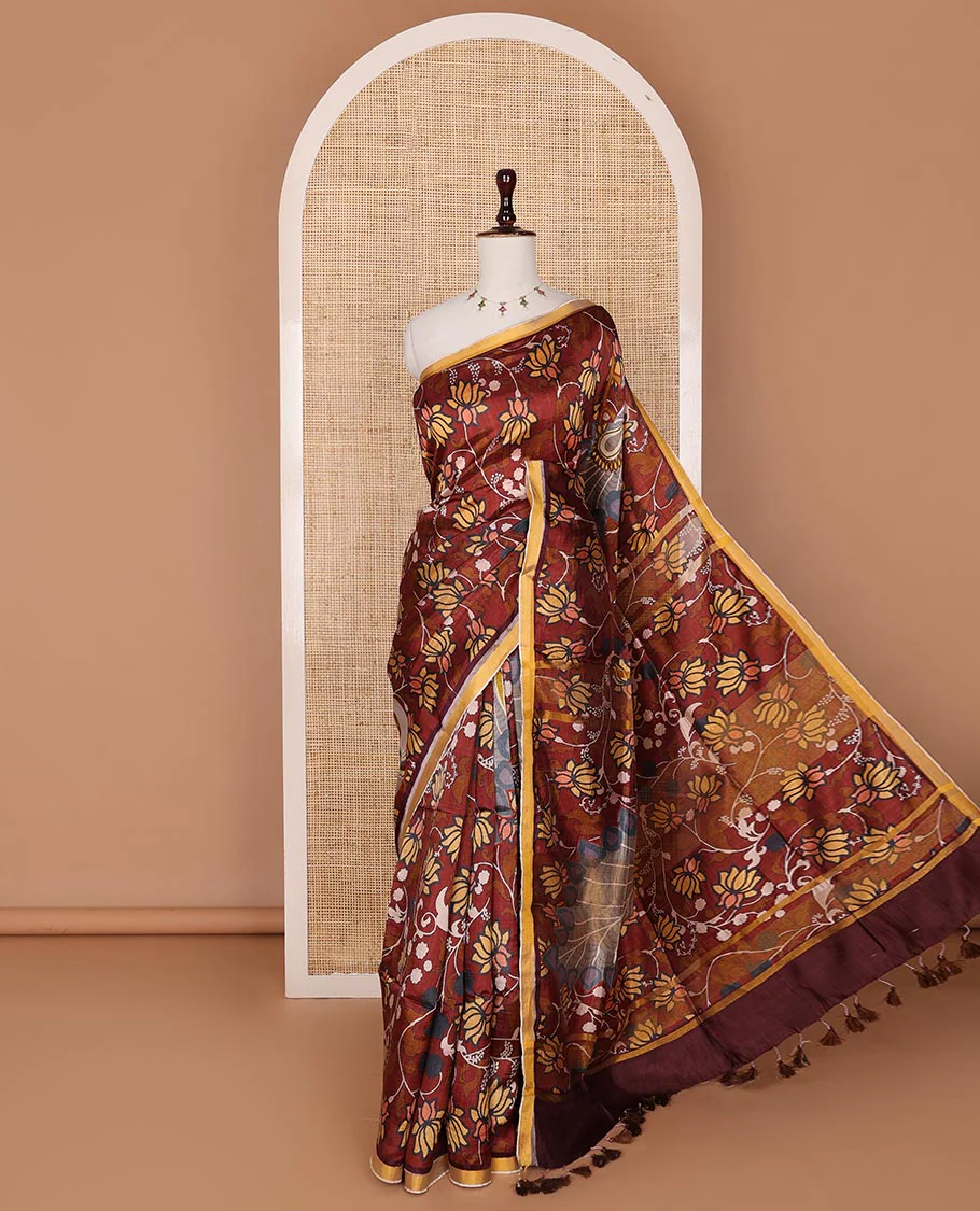 Maroon Pichwai lotus vine digital printed banana pith saree, contrast plain piping border, and lotus vine printed pallu - Image 3