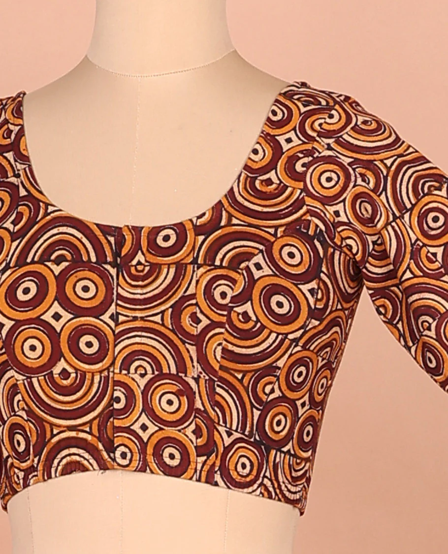 Maroon spiral motifs printed front and back round neck elbow sleeve cotton readymade blouse - Image 2