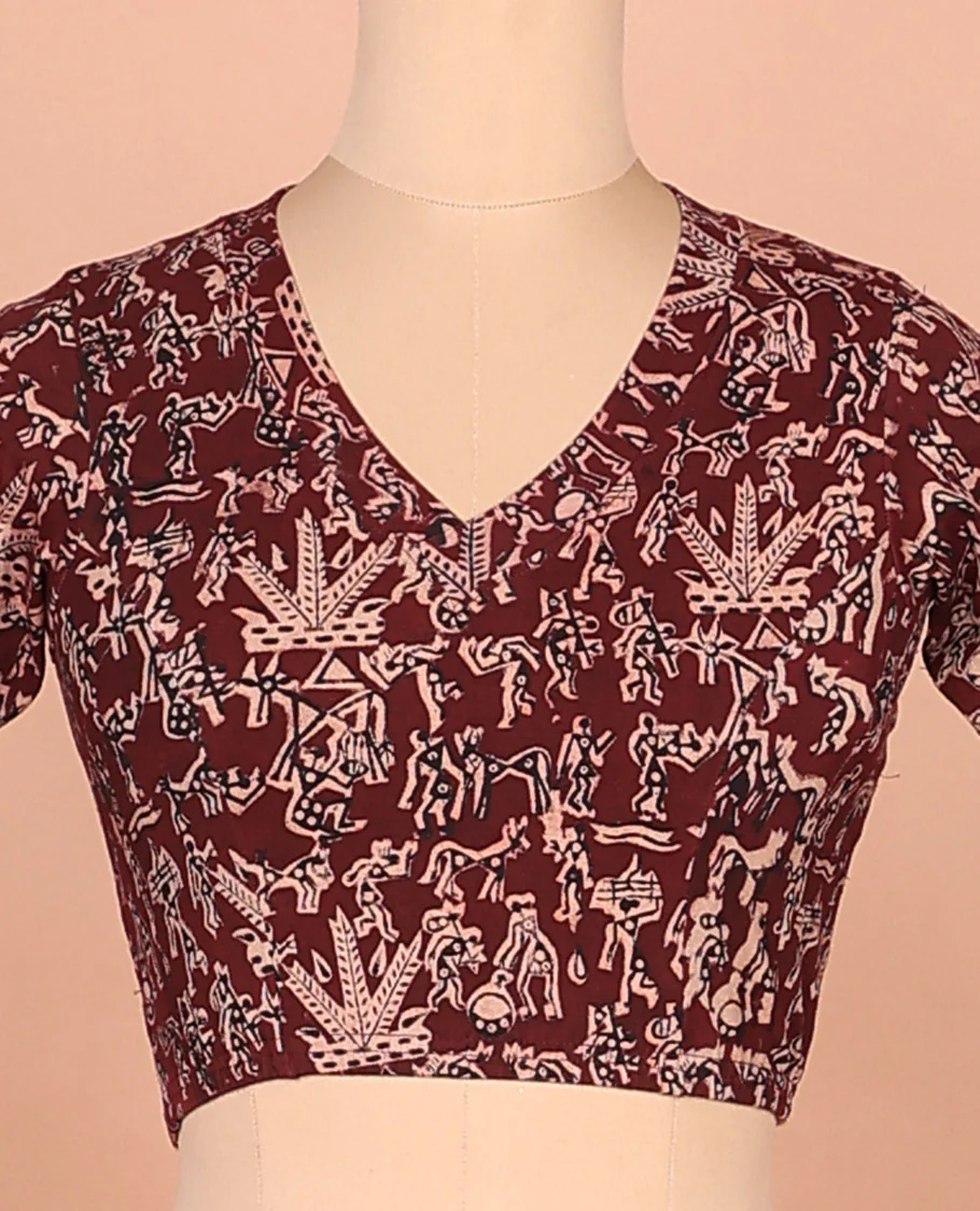 Maroon warli village theme printed front and back leaf neck elbow sleeve cotton readymade blouse - Image 3