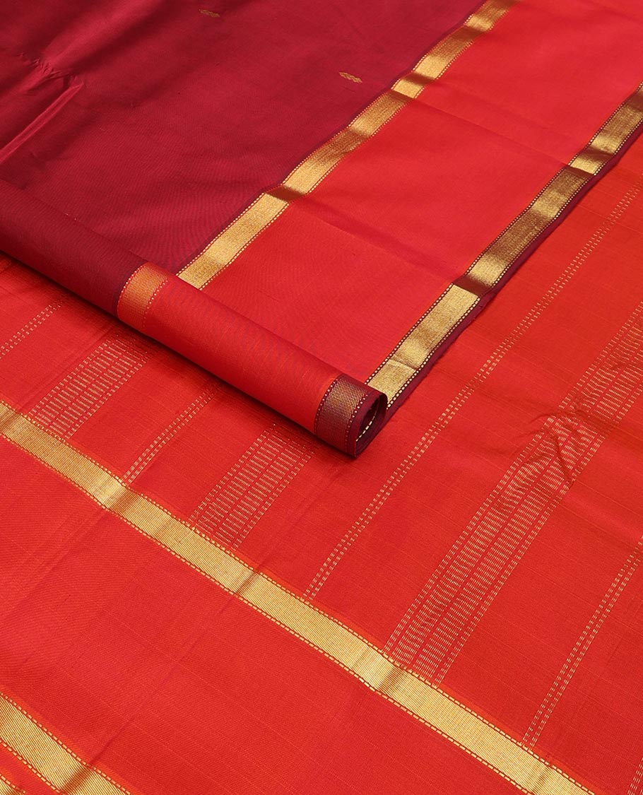 Maroon zari buttas Kanchipuram silk saree, contrast rettai pettu zari border of muthu designs, and zari design pallu - Image 2