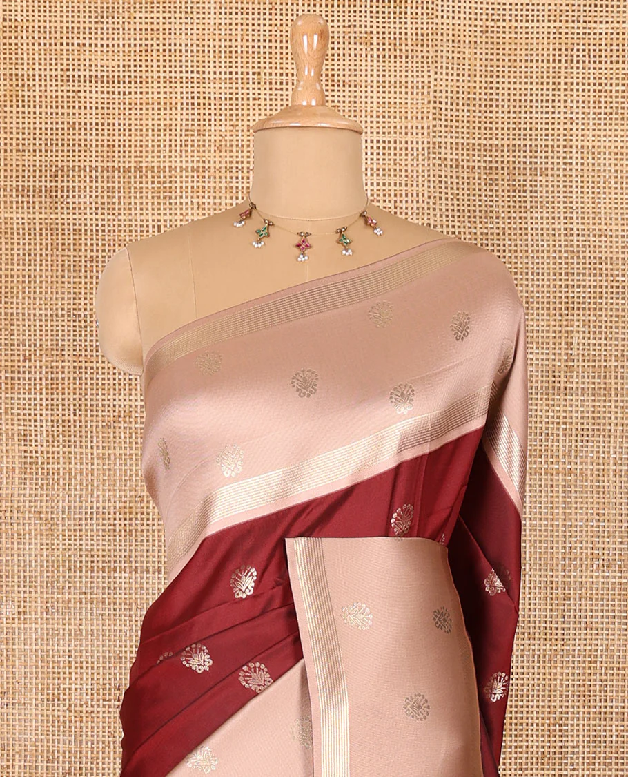 Maroon zari buttas soft silk saree, contrast zari border of intricate designs, zari-rich jaal pallu, and a contrast zari design blouse - Image 3