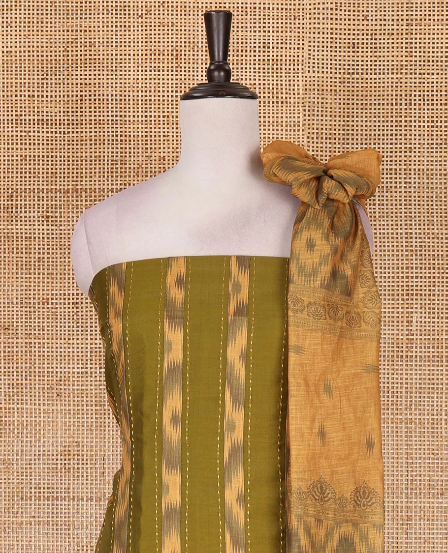 Mehendi green Vertican silk material chudidar set, vertical ikkat stripes, and kantha work top, contrast plain slub cotton bottom, and linen contrast ikkat printed zari border dupatta - Image 3