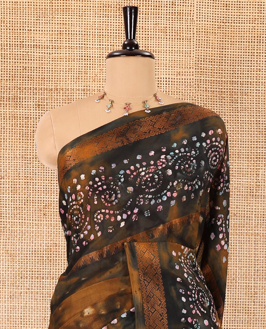 Mehendi shibori printed pure cotton saree, double side batik printed with traditional motifs border, floral printed pallu, and a shibori printed blouse - Image 3