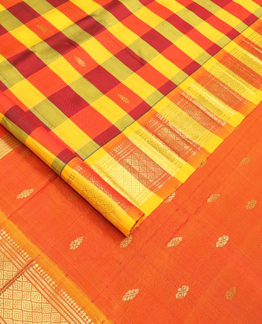 Multi-color checked and zari buttas Kanchipuram silk saree, one-sided border of paneer sombu, banaras, muthu, and jaal designs, and zari design pallu - Image 2