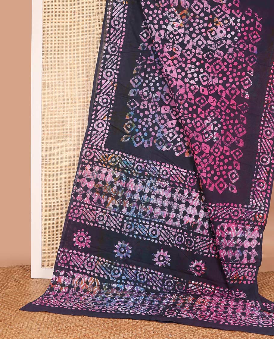 Multi-color geometric batik printed mul mul cotton saree, batik printed border, and pallu of batik print - Image 2
