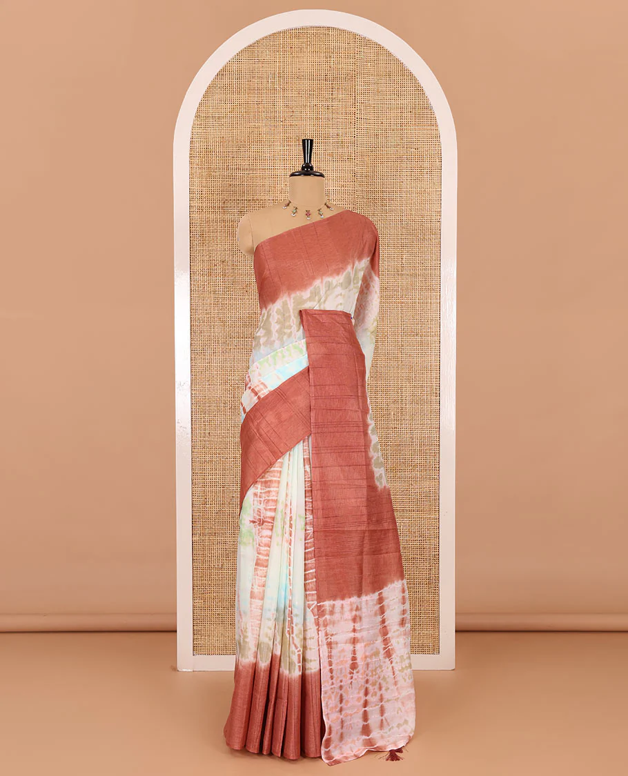 Multi color shibori printed jute tussar saree, contrast plain border, plain pallu with tussels, and contrast plain blouse - Image 2