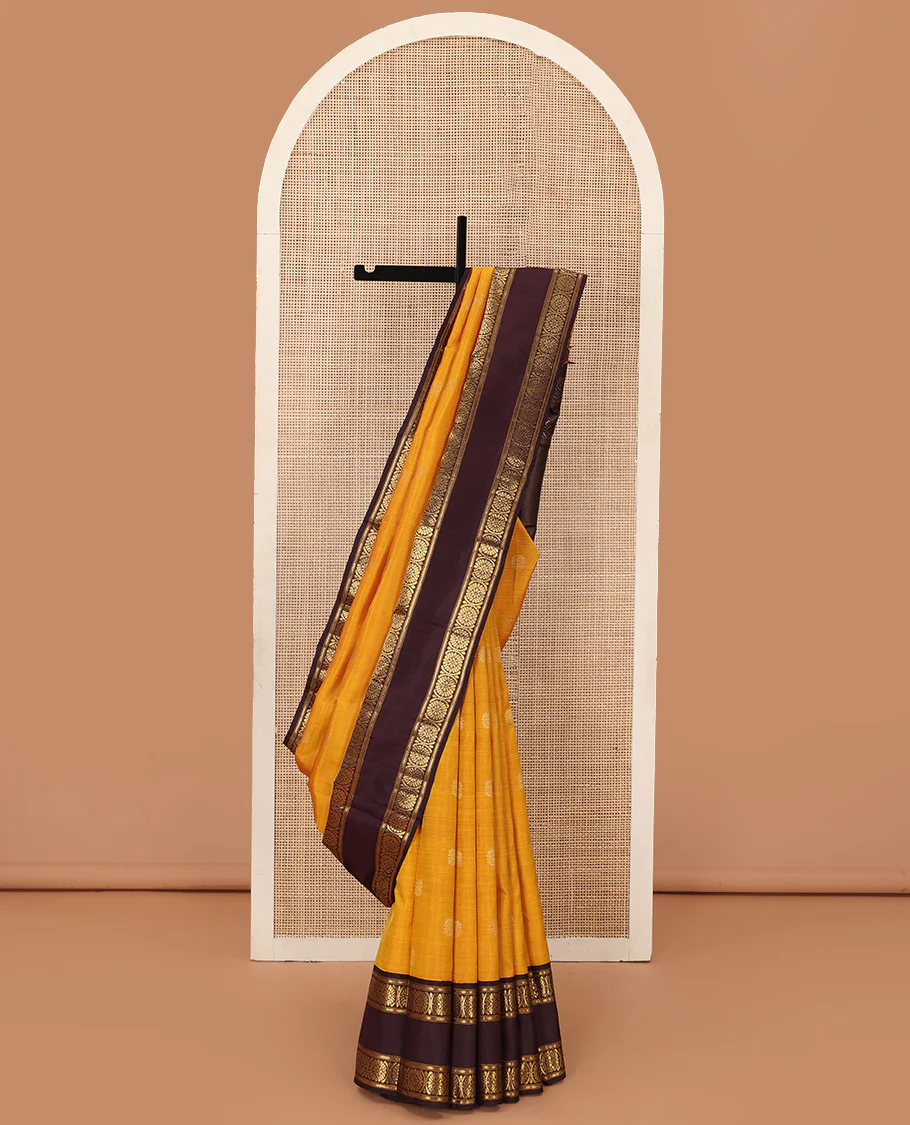 Mustard striped with chakram motifs Kanchipuram silk saree, contrast rettai pettu zari border of kathir, and poo chakram designs - Image 3