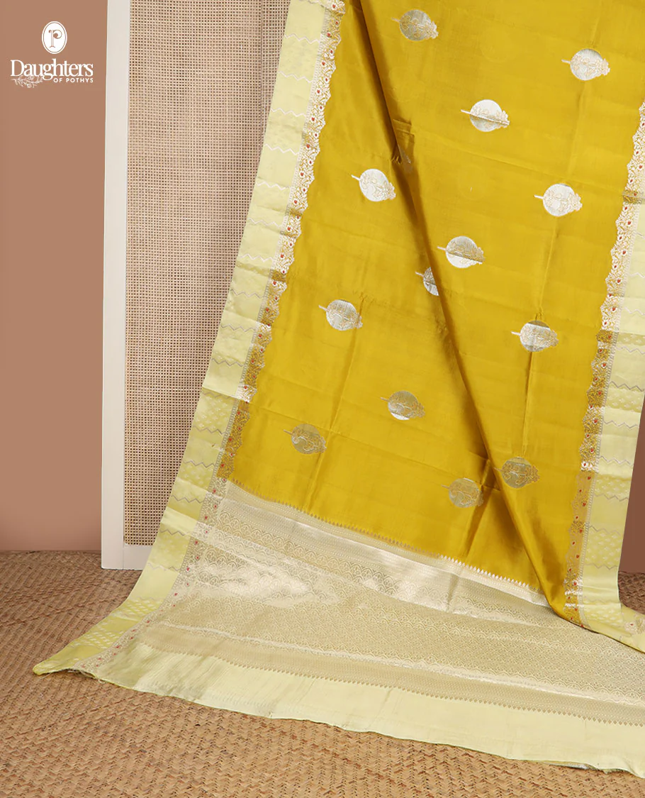 Mustard unblossomed flower-shape zari buttas raw mango silksaree,satin embossed border of meenakari zari floral vine & scallop jacquard pallu - Image 4