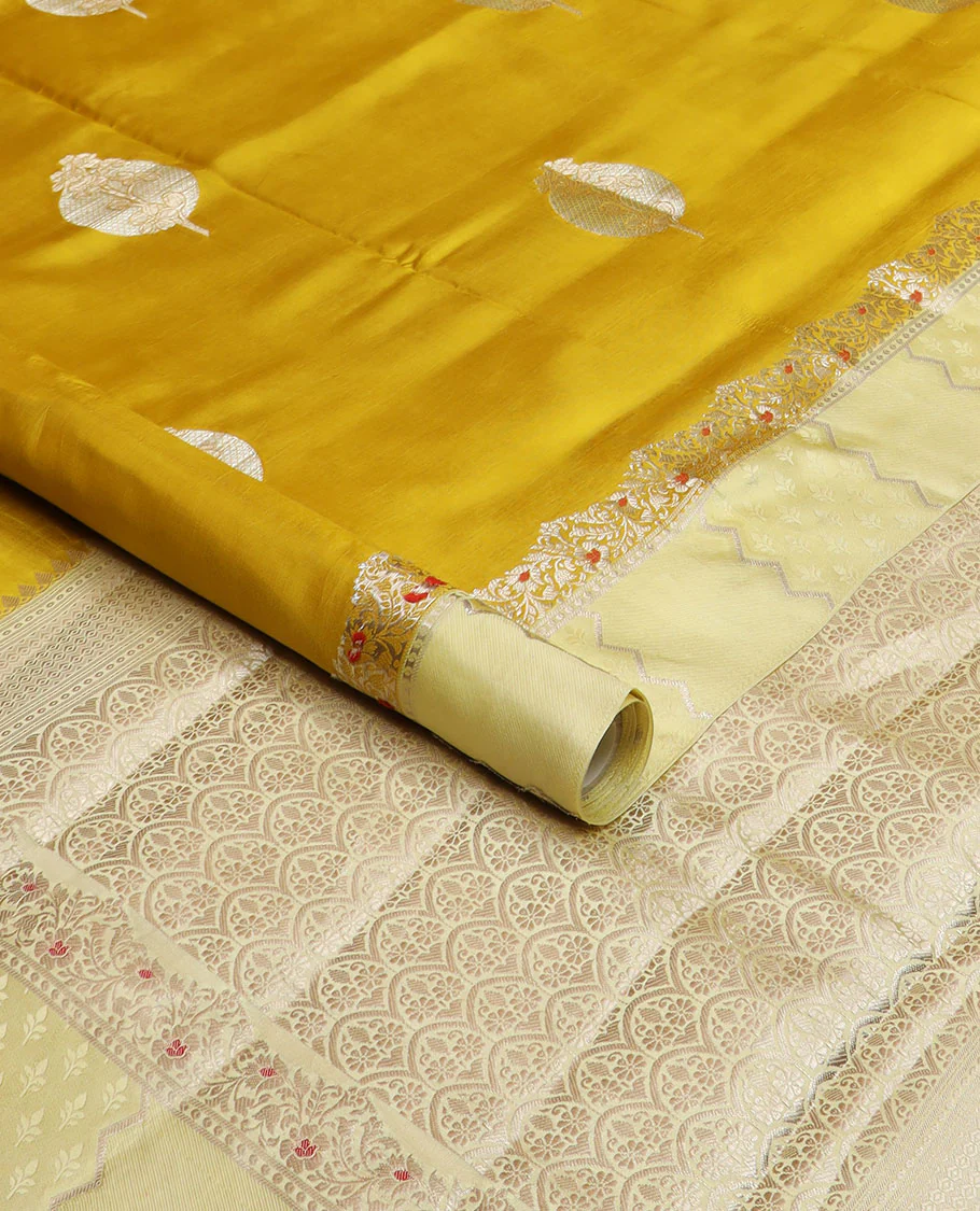 Mustard unblossomed flower-shape zari buttas raw mango silksaree,satin embossed border of meenakari zari floral vine & scallop jacquard pallu - Image 5