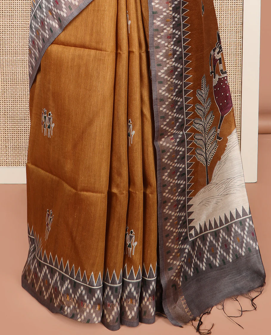 Mustard warli motifs tussar silk saree, contrast temple ikkat border, and pallu adorned with Madhubani human motifs - Image 4