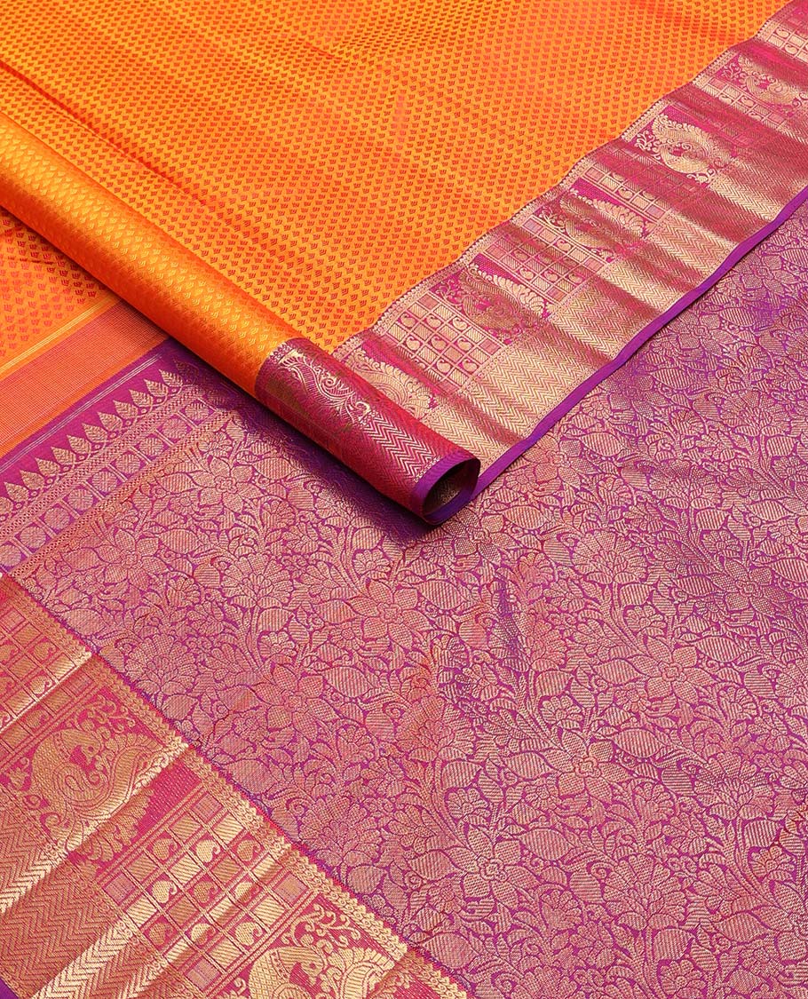 Orange floral design Parampara silk saree with contrast border of rekku, paun, mayil, manga, vanki design & floral design pallu - Image 2