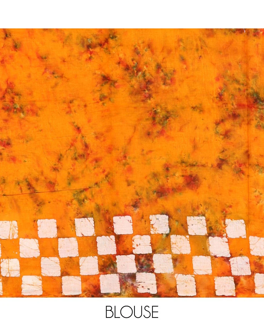 Orange shibori dyed & batik printed mul-mul cotton saree, pasapali-checked batik printed border & pallu, & matching shibori & batik print blouse - Image 4