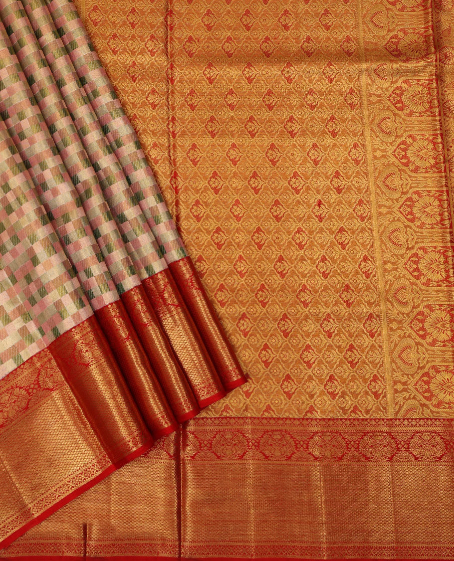 Peach checked Samudrika silk saree, contrast border of thilakam mokku,muthu,banaras,floral,mayil kann & cross kamalam & jaal pallu - Image 2