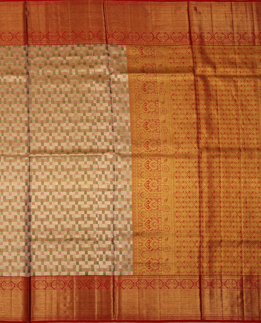 Peach checked Samudrika silk saree, contrast border of thilakam mokku,muthu,banaras,floral,mayil kann & cross kamalam & jaal pallu - Image 3