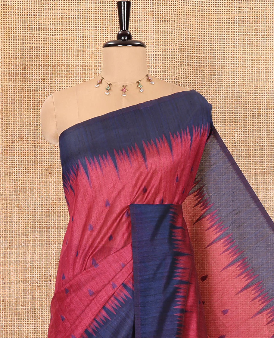 Pink buttas semi-jute saree with contrast temple border, thread striped pallu, and a contrast thread buttas blouse - Image 2