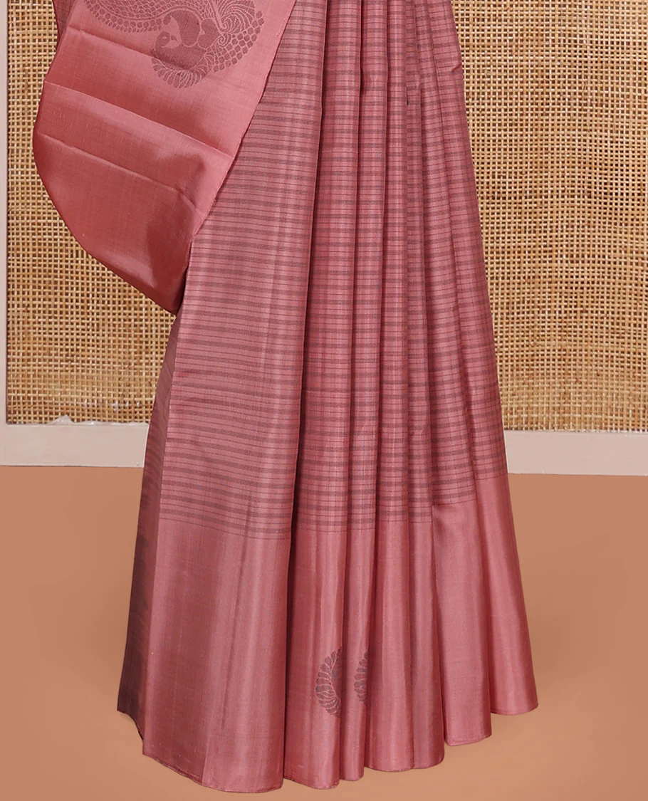 Pink checked Kanchipuram silk saree, self-border of mayil motifs, and contrast pallu of stripes - Image 4