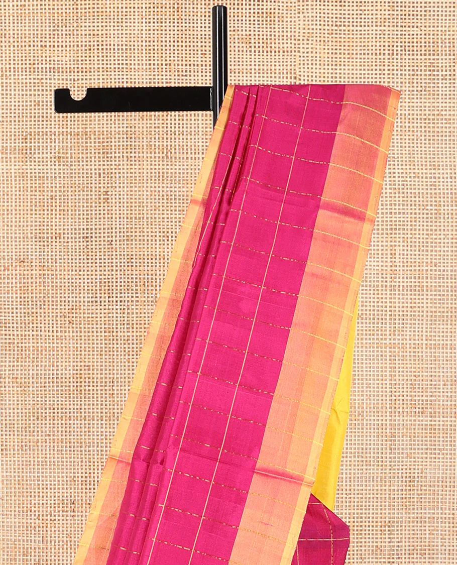 Pink checked uppada saree with contrast plain border & striped pallu - Image 4