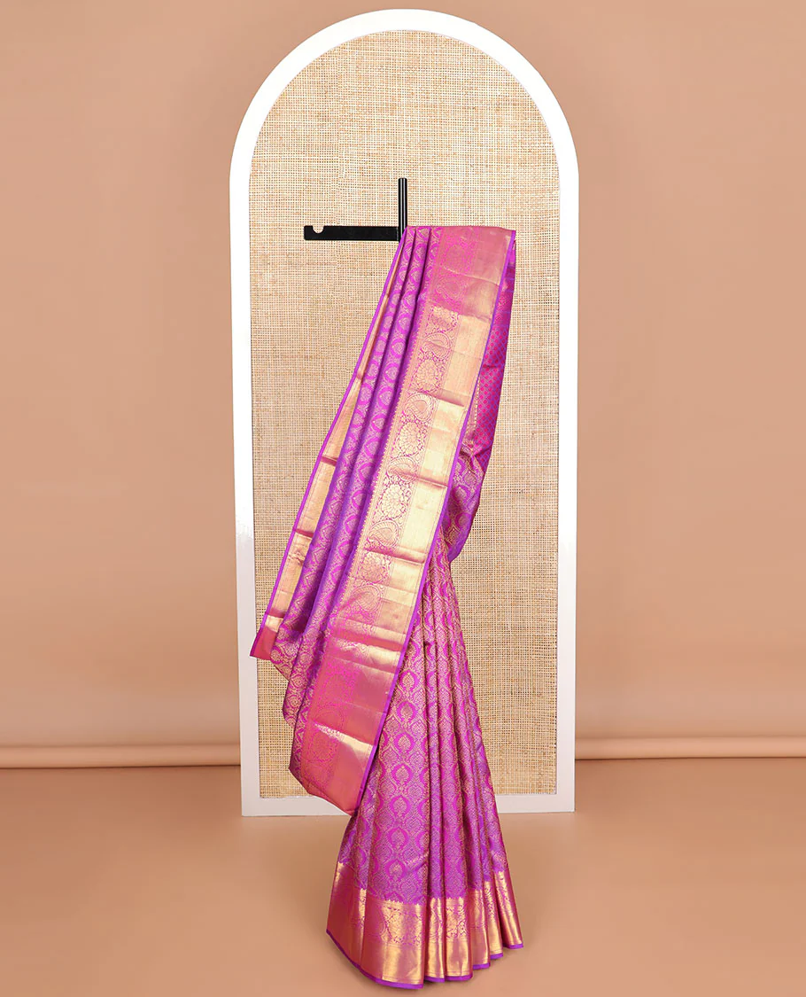 Pink floral jacquard Samudrika silk saree with self zari border of thilakam mokku, kathir, banaras design & zari design pallu