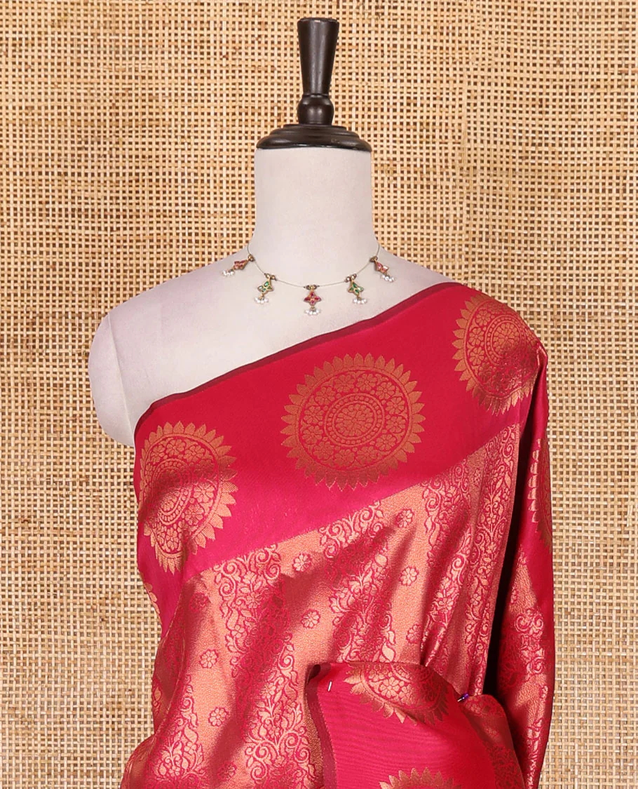 Pink jacquard kanchi tissue saree, zari chakram motifs border, intricately zari woven pallu, and a matching zari design blouse - Image 3