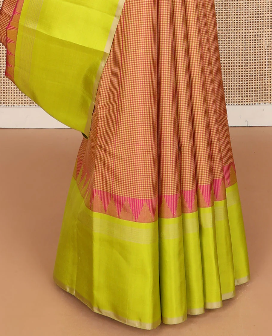 Pink micro-checked kanchipuram silk saree, contrast thazampoo rekku border & pallu of stripes & pillaiyar mokku designs - Image 5