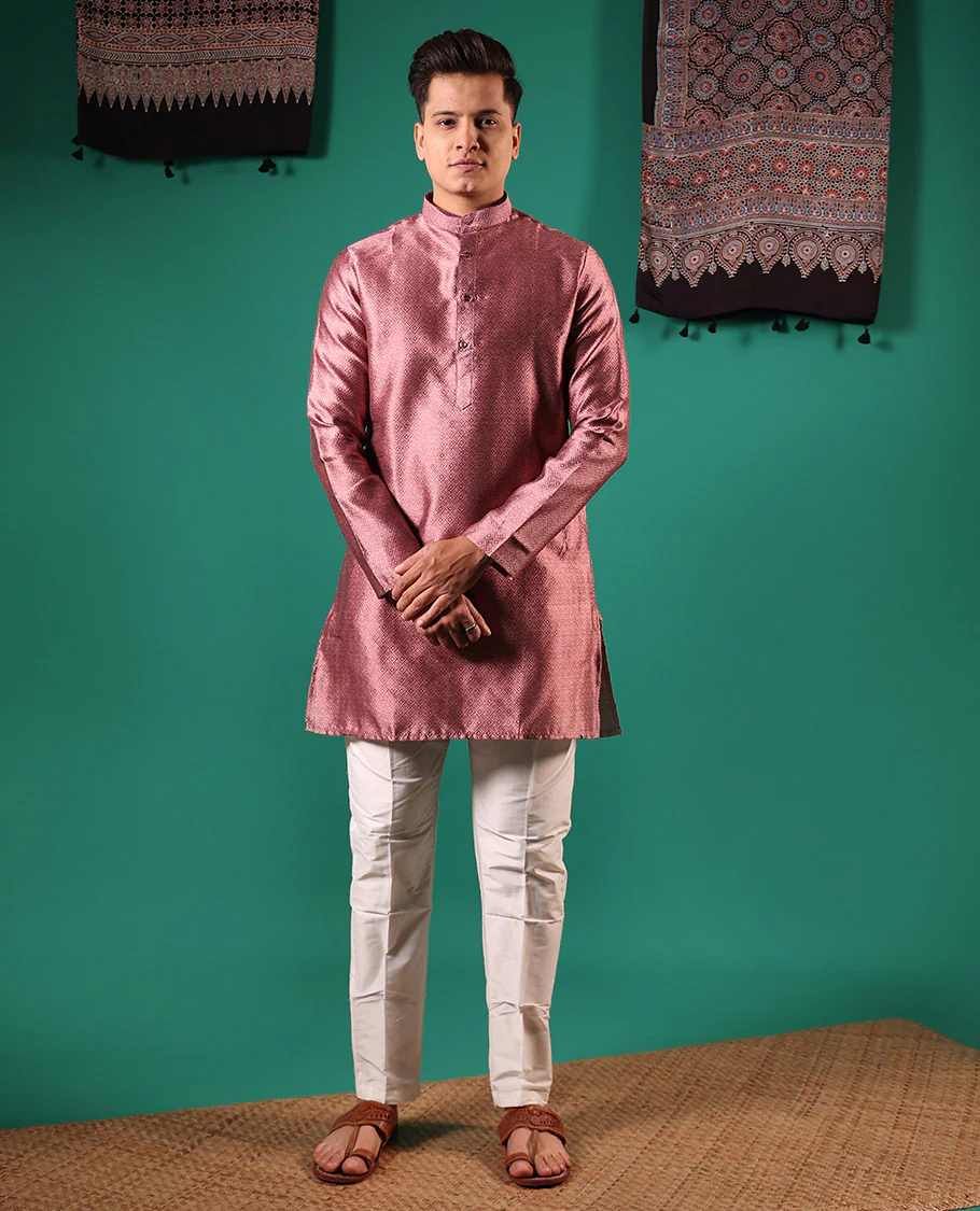 Pink peacock eye style diamond patterns embossed full-sleeved men's kurta - Image 2