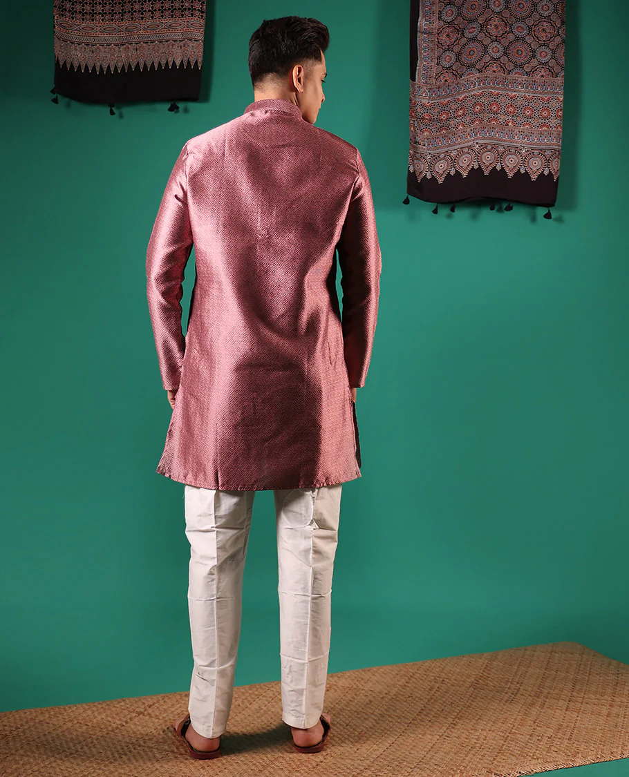 Pink peacock eye style diamond patterns embossed full-sleeved men's kurta - Image 5