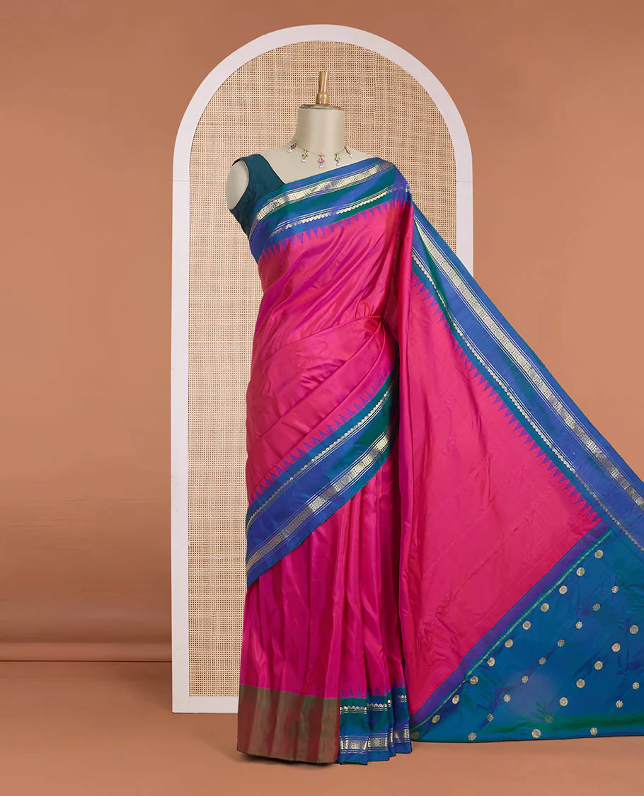Pink plain design gadwal silk saree, contrast rettai pettu traditional zari design border & pallu of chakram designs - Image 2