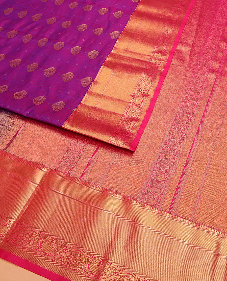 Pink Vasundhara Lite Silk Mix Saree Is Beautified with Zari Buttas, Complemented with a Contrast Mayil Chakram Design Border, Pallu of Mayil Chakram Design, and the Saree Is Paired with a Contrast Blouse - Image 2