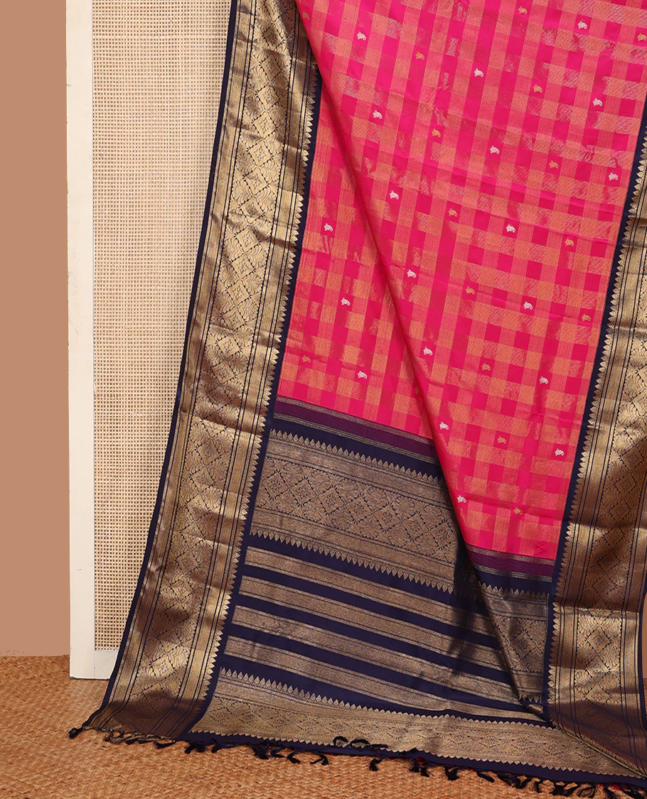 Pink zari buttas and checked Kanchipuram silk saree, contrast border of thazampoo rekku, kathir, mayil kann, and jaal designs - Image 5