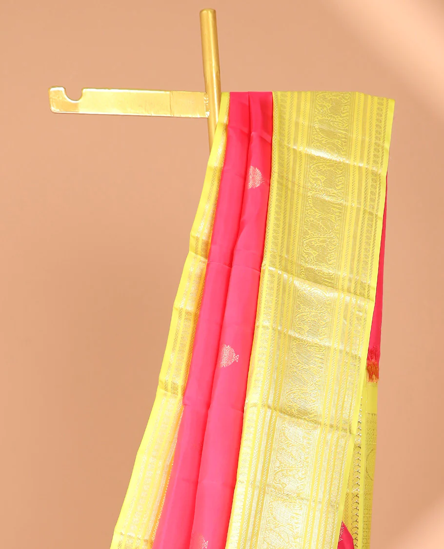 Pink zari buttas silk saree, contrast traditional zari design border & intricate pallu - Image 3