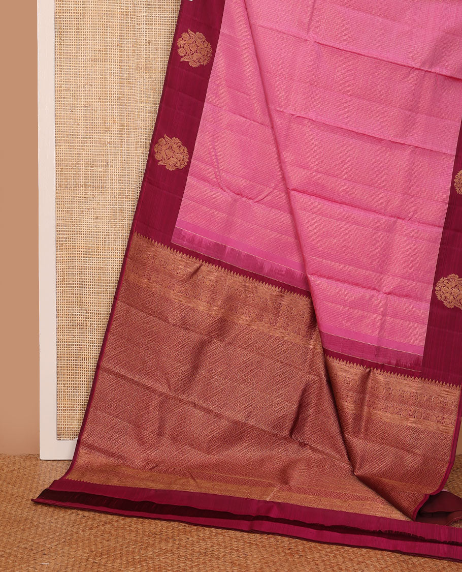 Pink zari woven Kanchipuram silk saree, contrast rettai mayil zari border, and jaal pallu - Image 3