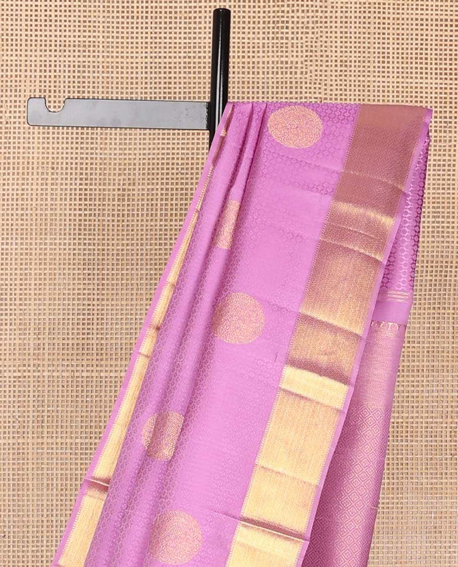 Pink embossed with buttas Parampara silk saree, self-border of muthu, vanki design and jaal design pallu - Image 4
