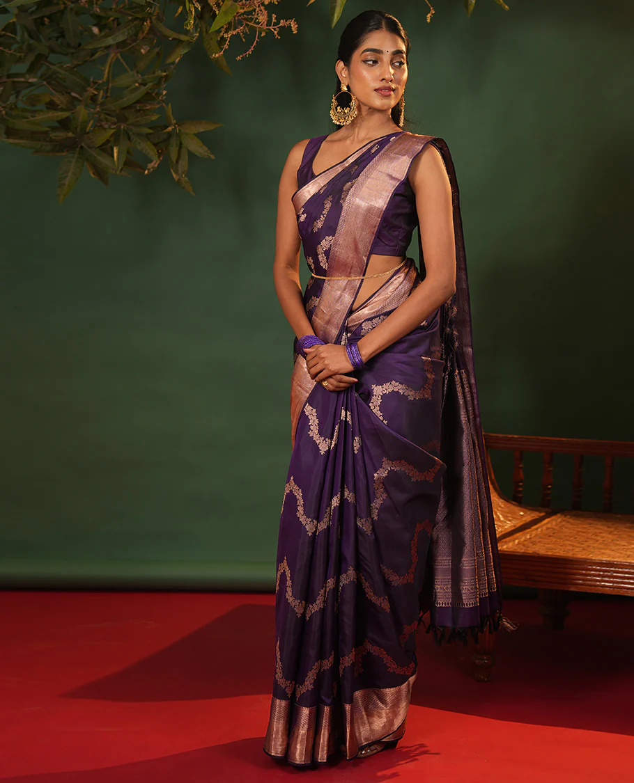 Purple floral jaal jacquard Vasundhara silk saree, zari border of thilakam mokku, lavangam, and jaal designs, intricate pallu, and zari design blouse - Image 2
