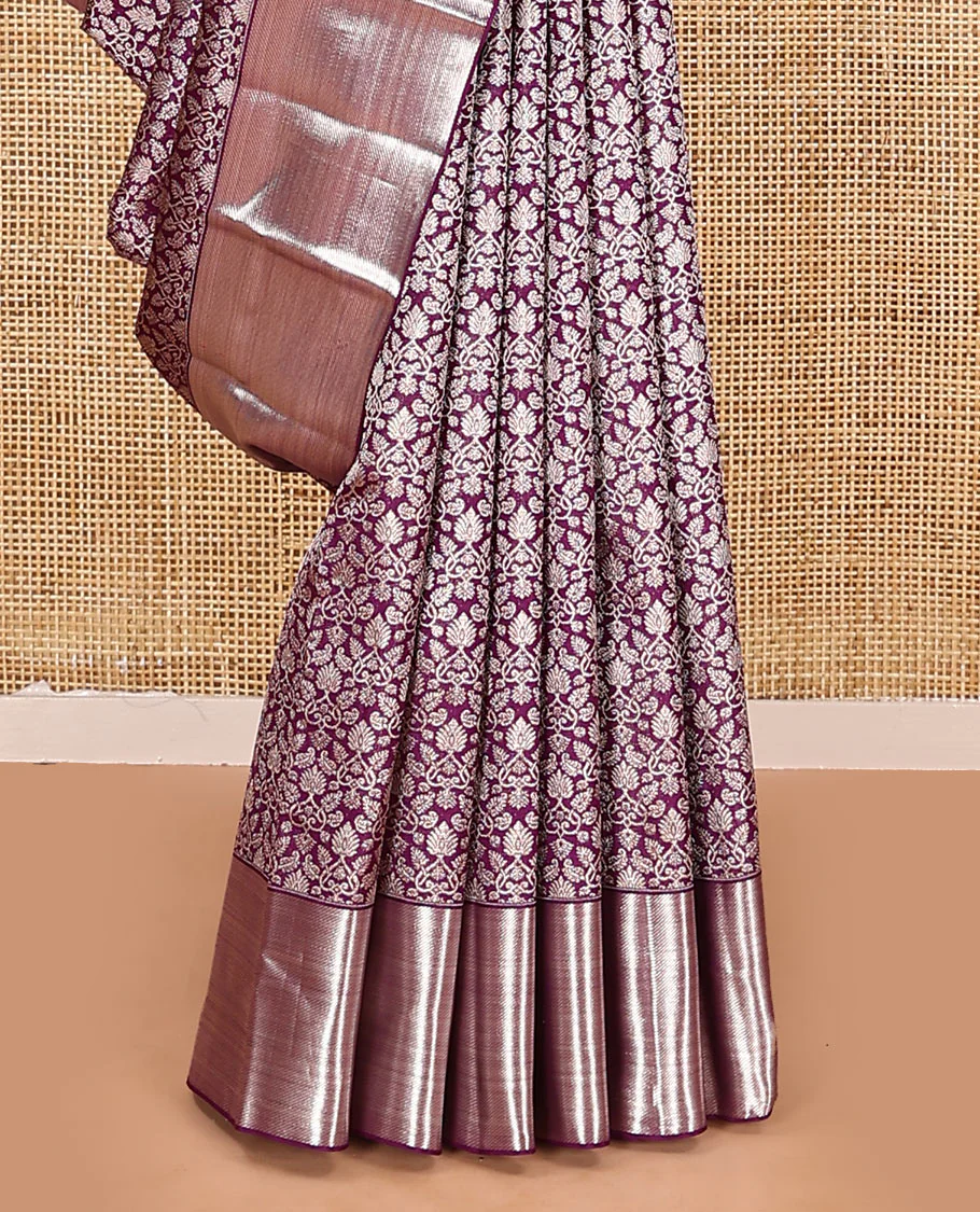 Purple jacquard kanchipuram silk saree, zari border, and zari-rich pallu of vanki designs - Image 4