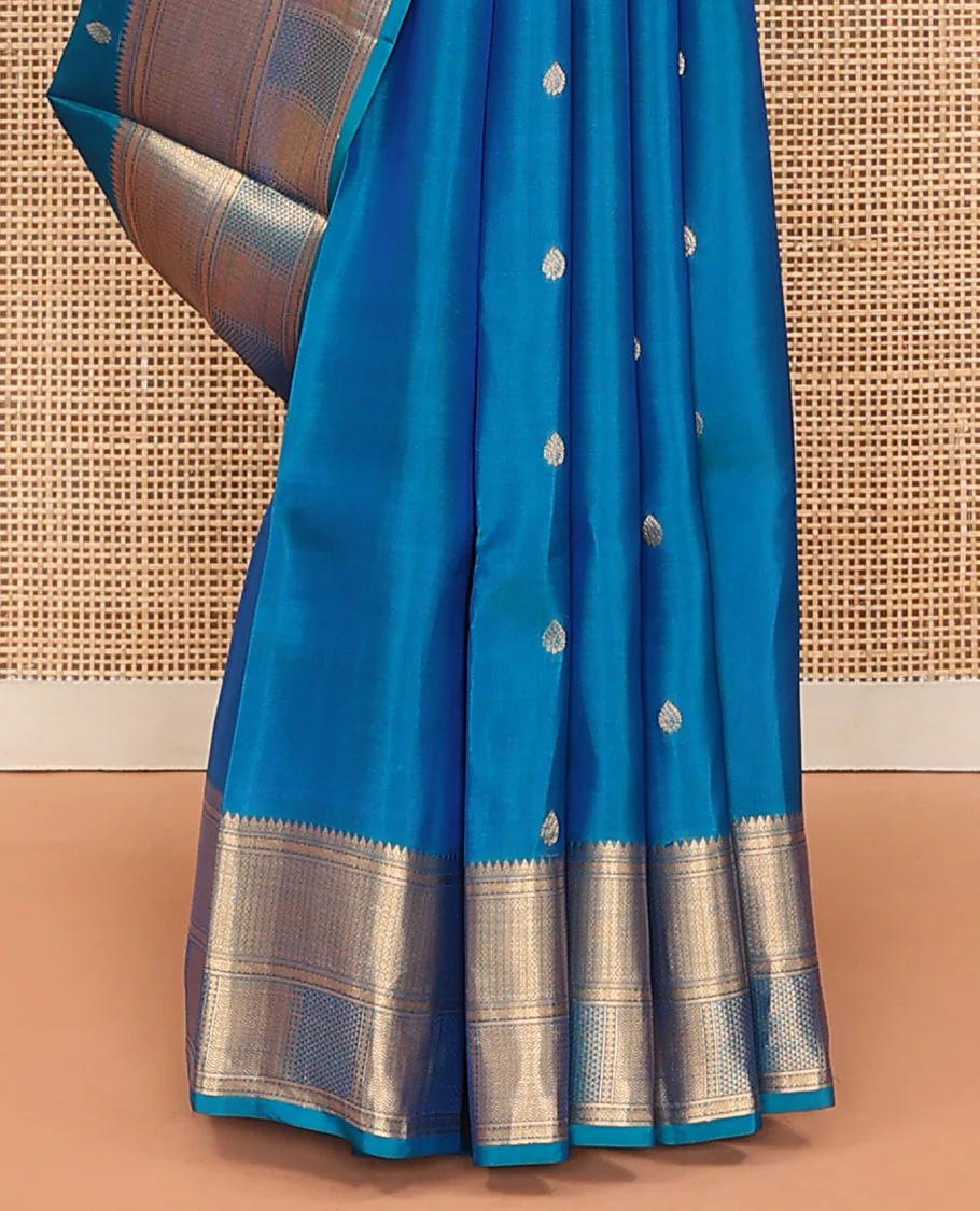 Purple Vasundhara Lite Silk Mix Saree Subtly Sparked with Zari Buttas, Highlighted with a Border of Thilakam Mokku, Banaras, Mayil Kann, Vanki, and Ara Maadam Designs, Pallu Accentuated with Jaal Design, and Paired with a Matching Blouse - Image 4
