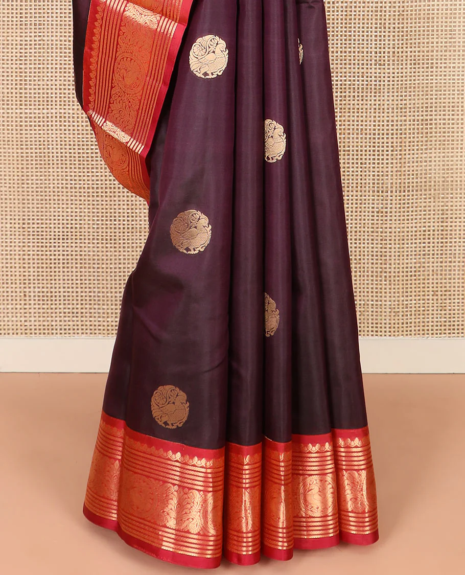 Purple Vasundhara Silk Saree Enthralled with Round Mayil Buttas, Highlighted with a Contrast Border of Thilakam Mokku, Kathir, Banaras, and Mayil Designs, Pallu Decorated with Jaal Design, and Paired with a Contrast Blouse - Image 4