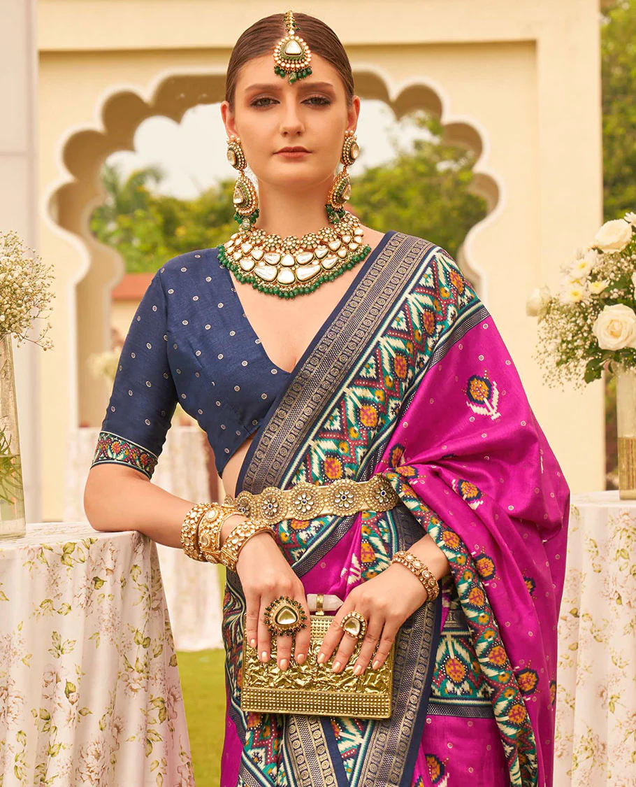 Rani pink patola floral motifs printed designer saree, contrast intricate patola border, and floral motifs patola printed pallu - Image 2
